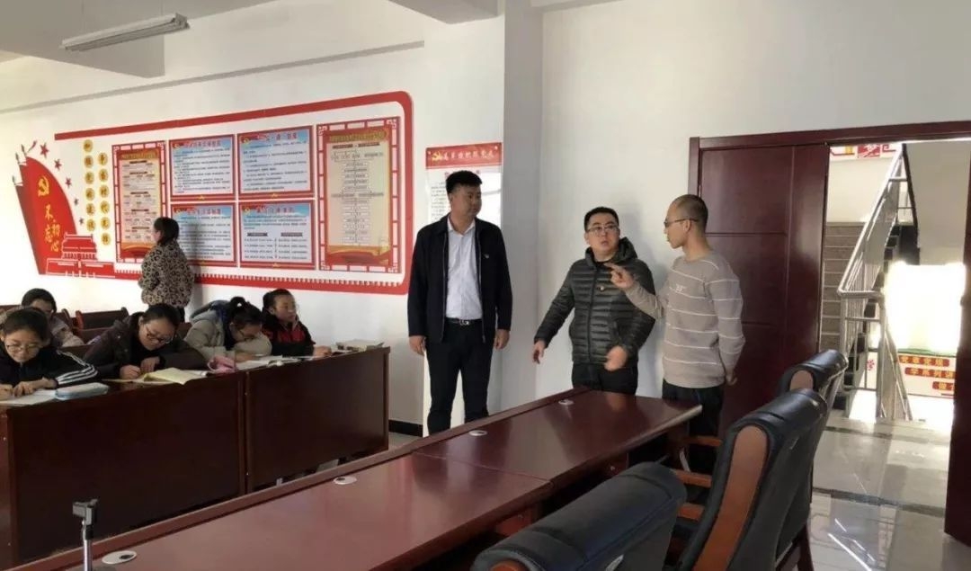 “青春暖冬行 濃濃關(guān)懷情” ——團(tuán)海原縣開展基層調(diào)研慰問(wèn)活動(dòng)